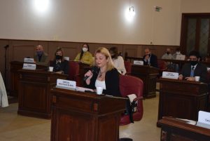 De Bellis en sesión