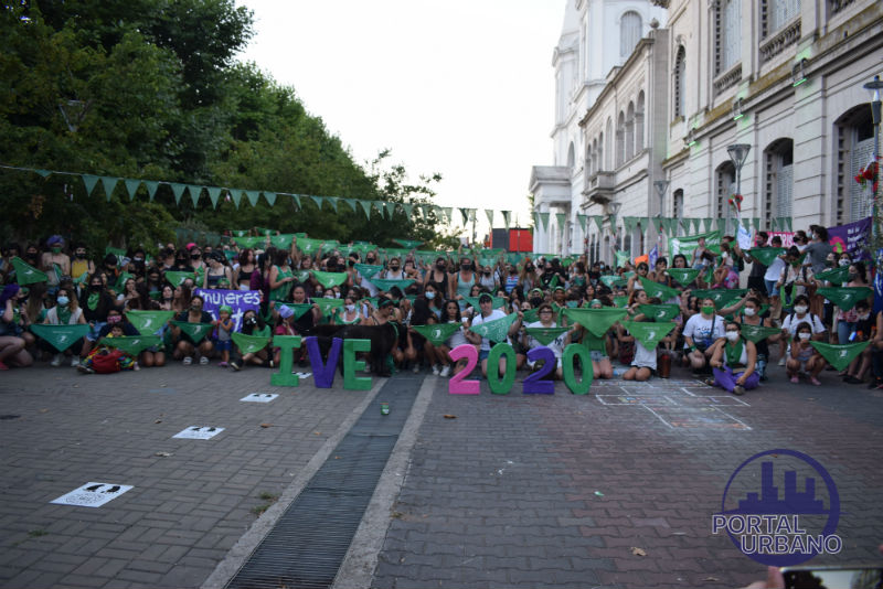 Pañuelazo y marea verde