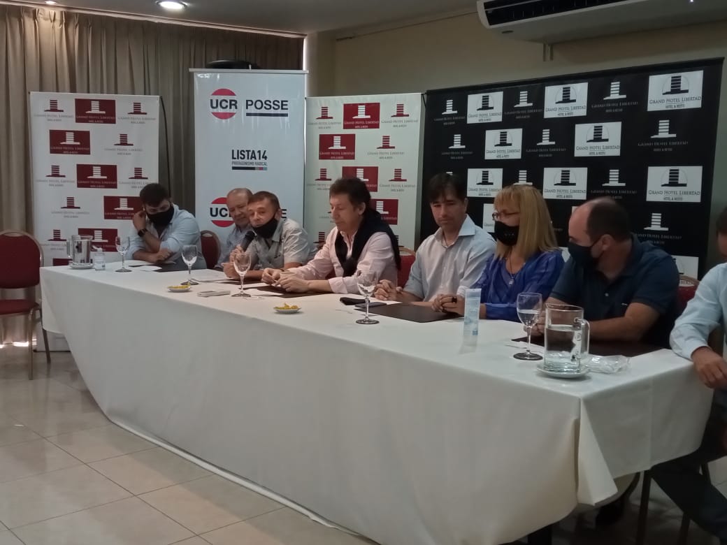 Franco Cominotto junto a Posse