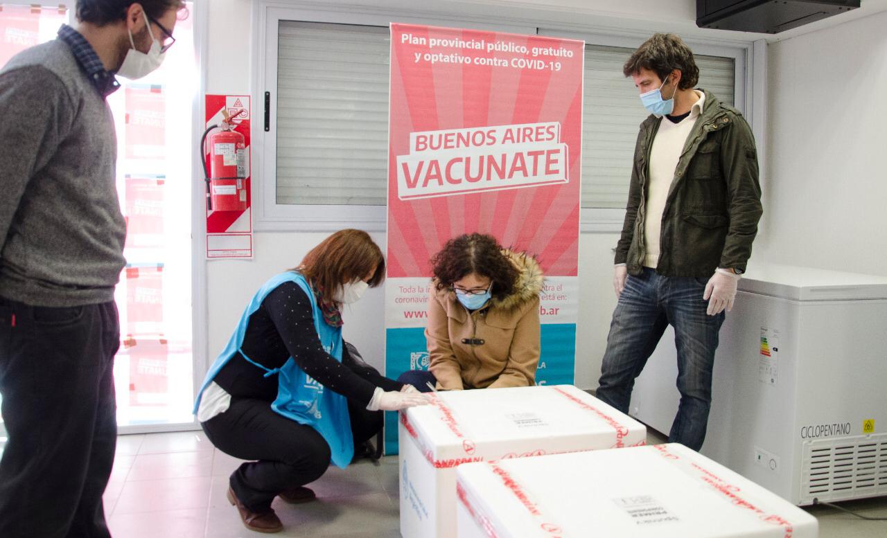 Comenzó la vacunación en la