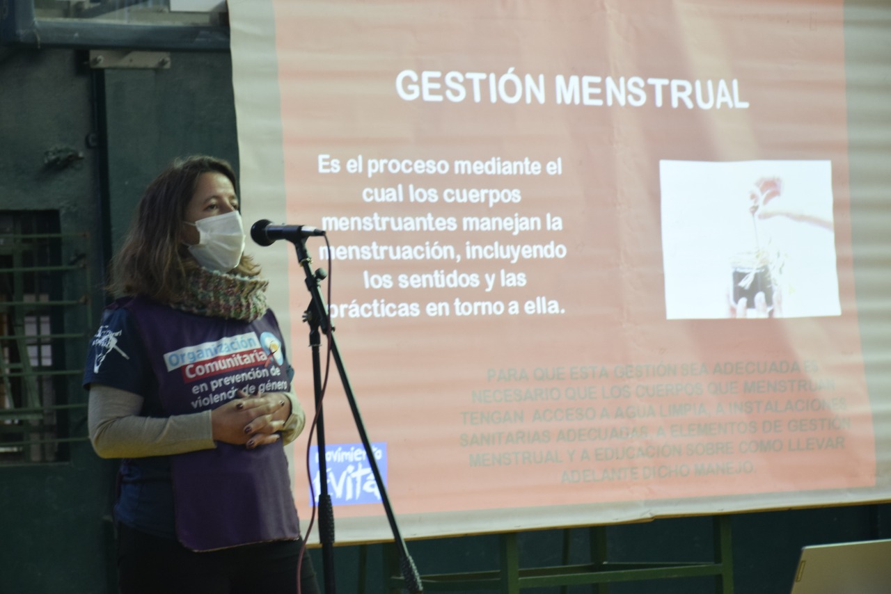 Movimientos populares realizaron una formación