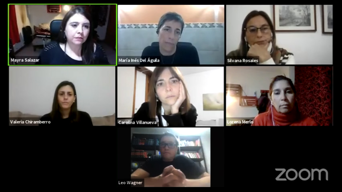 Se realizó el conversatorio
