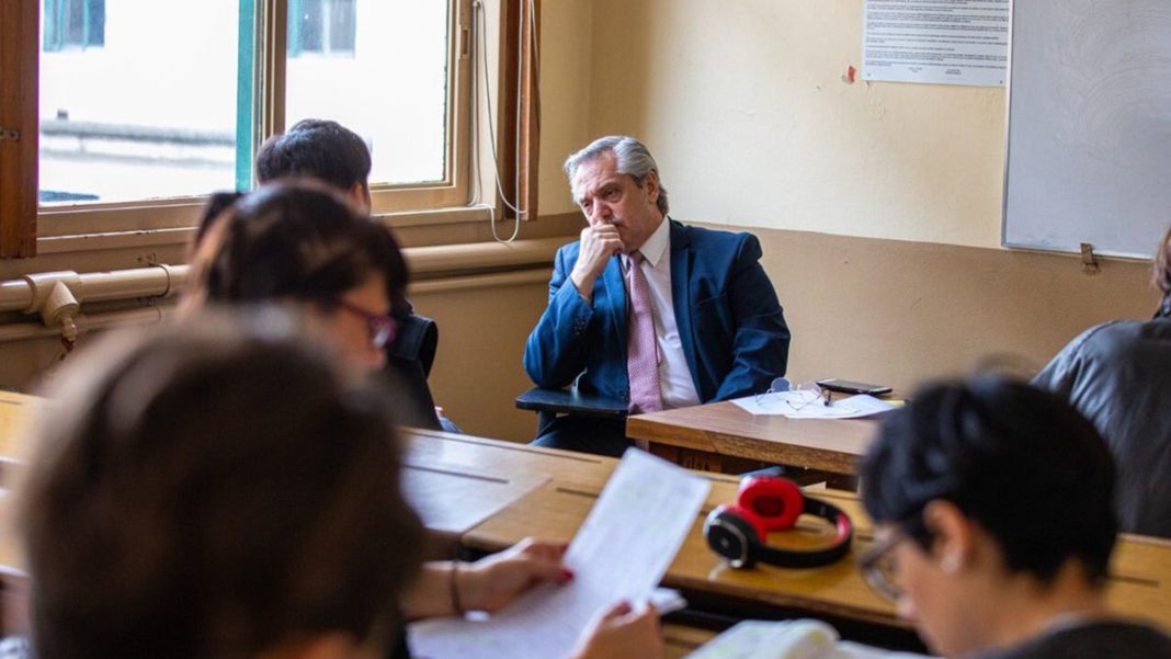 Alberto Fernández defendió a la