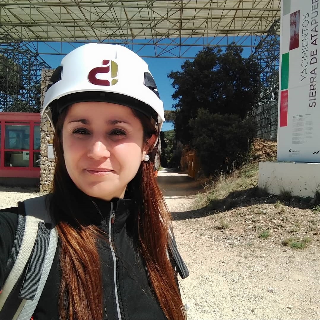 Investigadora de la FACSO realiza