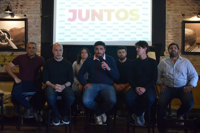 Horacio Rodríguez Larreta junto