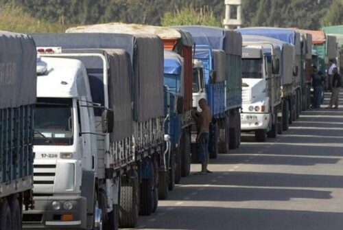 Restringen el tránsito de camiones en rutas bonaerenses por el recambio turístico