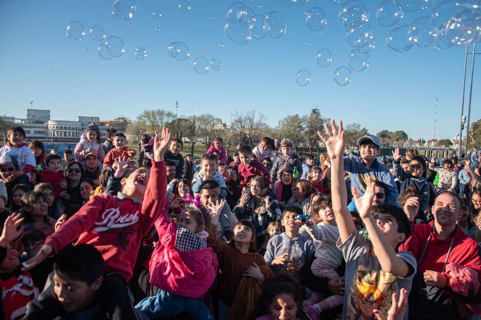 multitud 