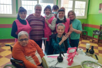 Las chicas del Centro de Día Mujeres Adolescentes visitaron el Hogar de Ancianos
