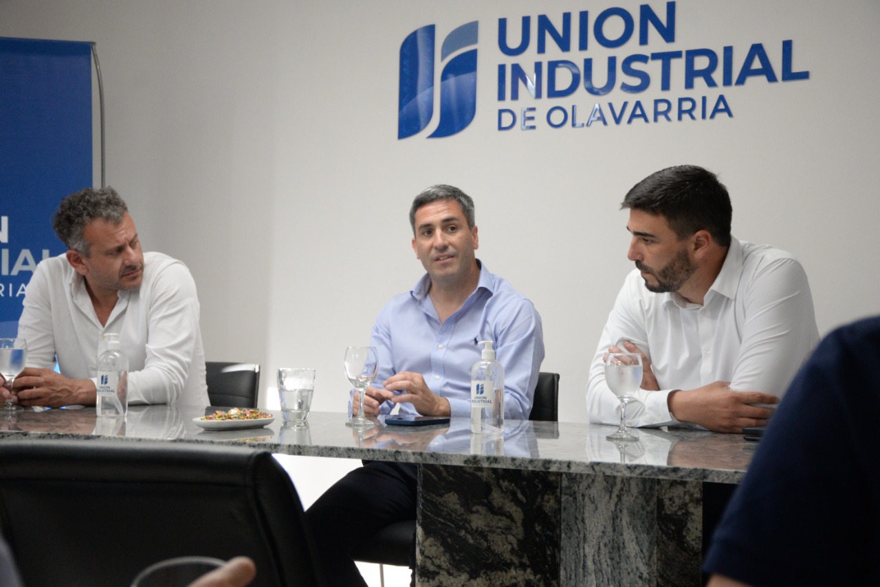 Interesante charla en la