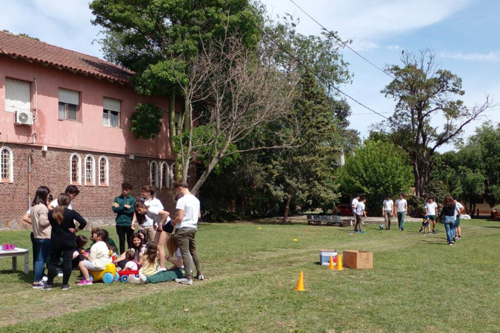 y recreativa 
