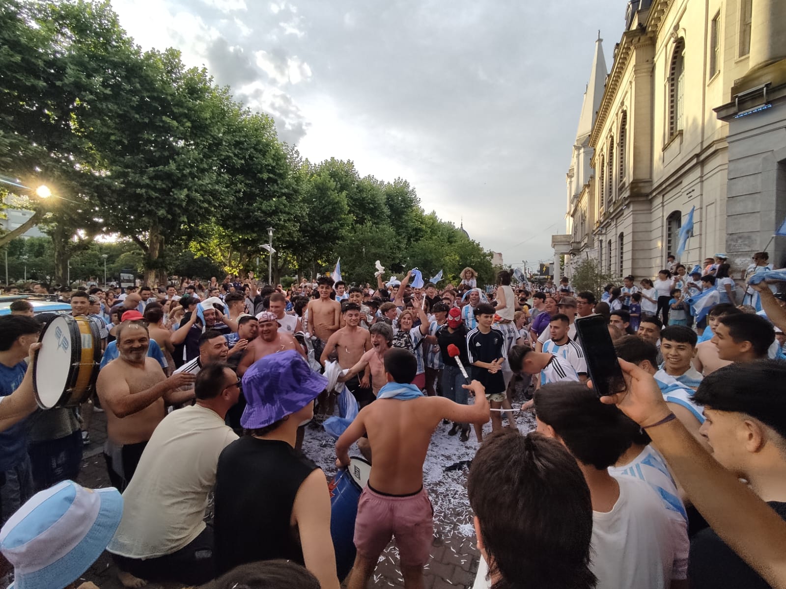 Argentina semifinalista y los