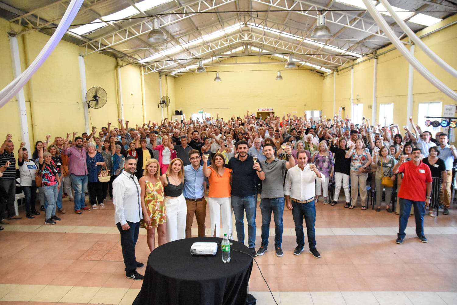Ponen en las instituciones