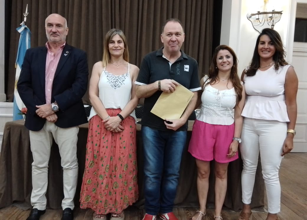 Rectorado entregó reconocimientos