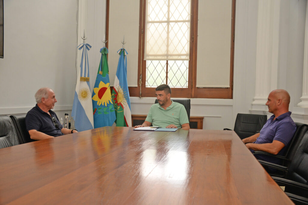 Se firmó