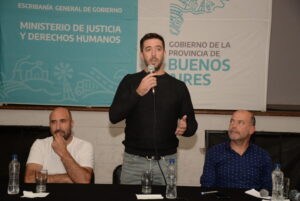 Se firmaron