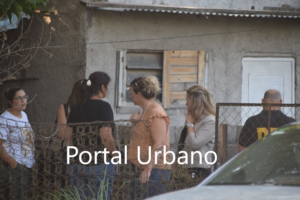 por