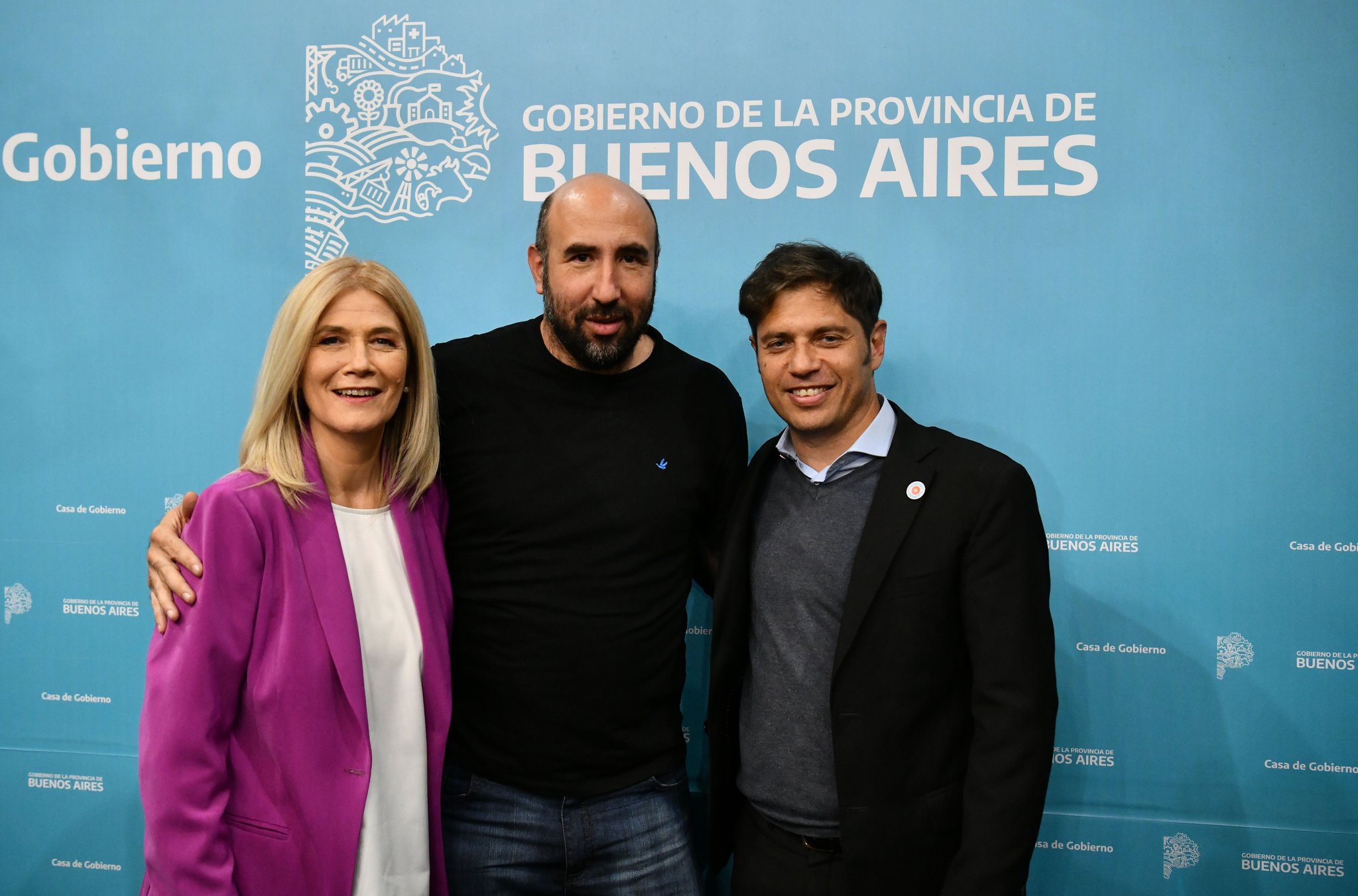 Es un orgullo acompañar