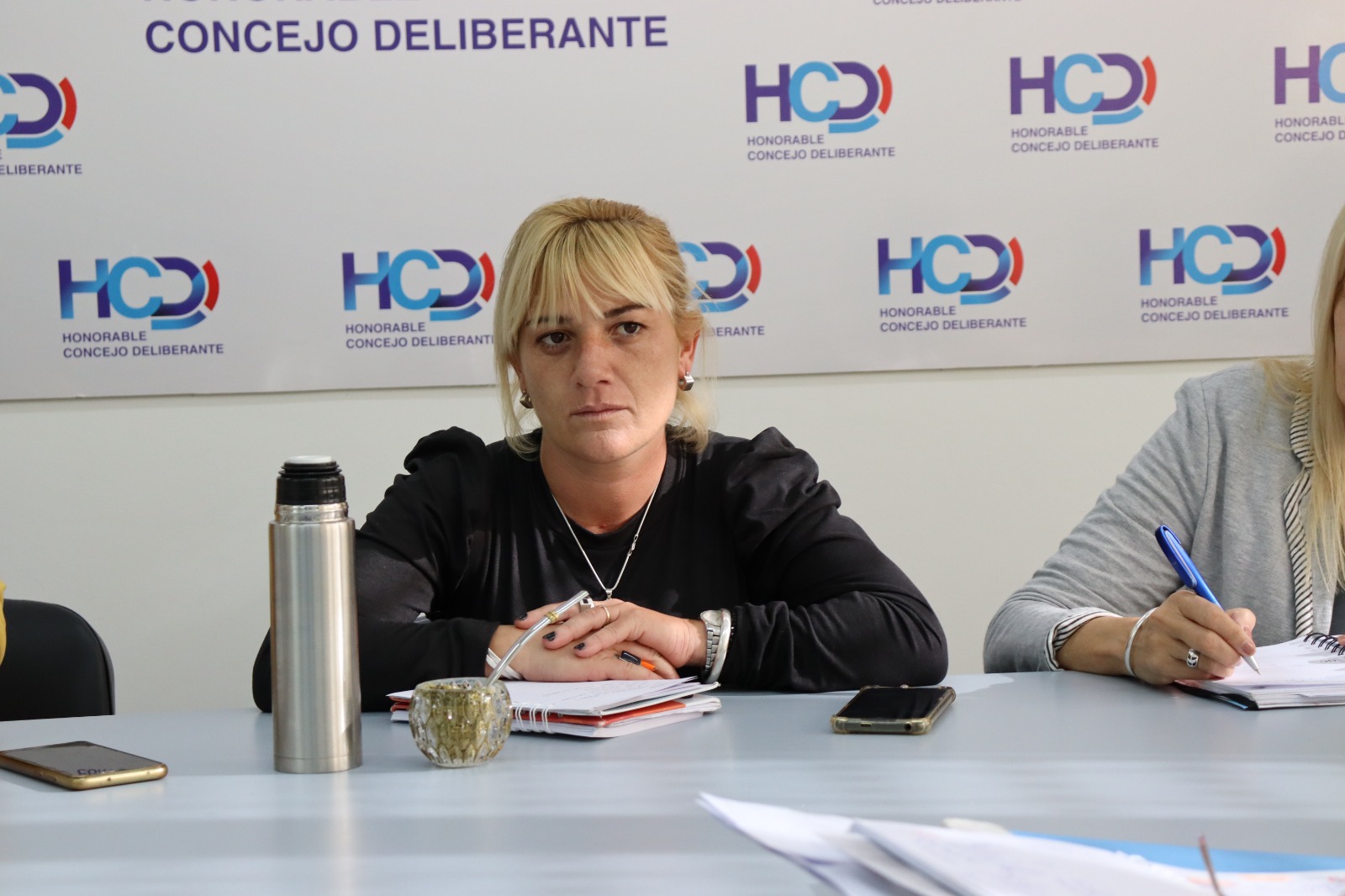 Los mismos que levantaban