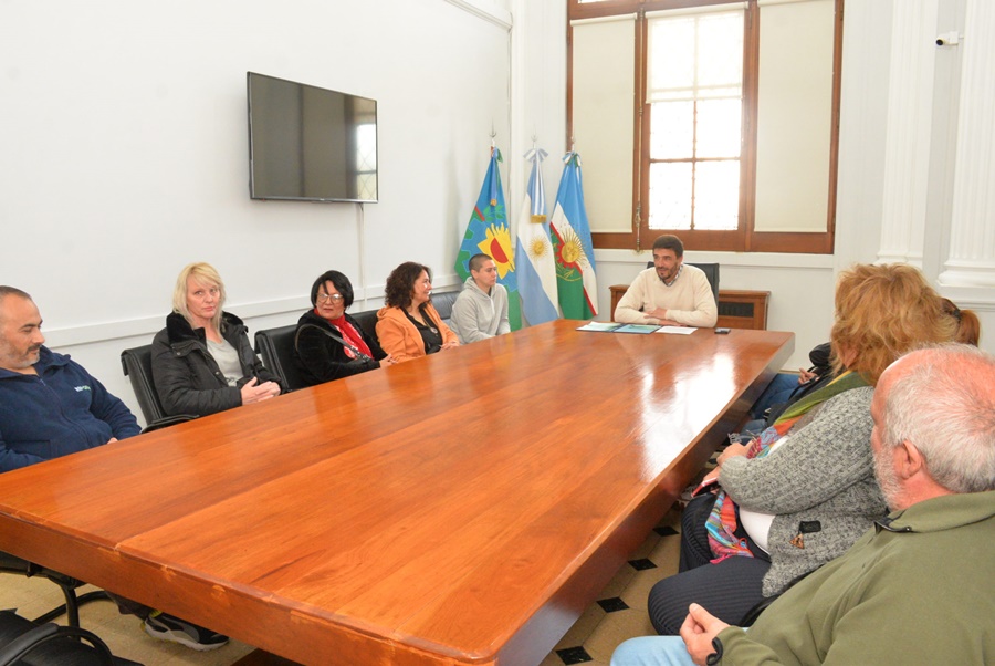Continúa la adjudicación de