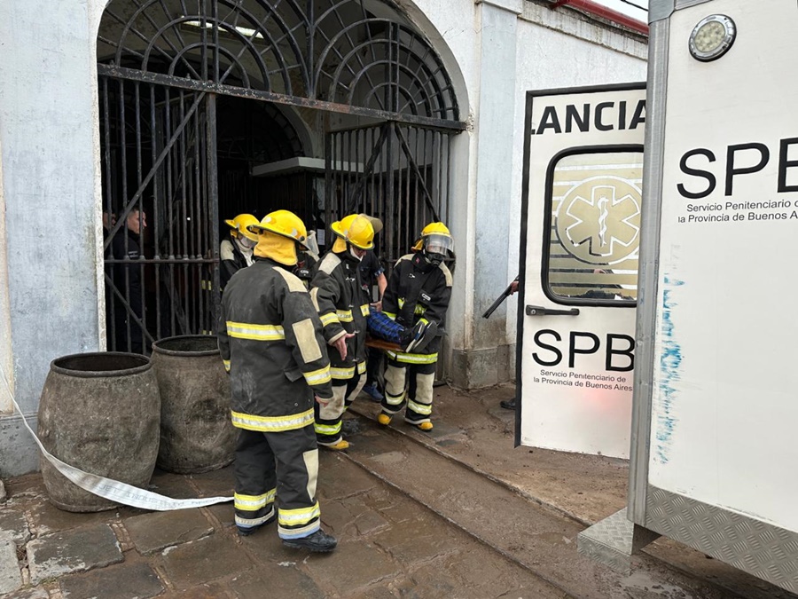 Simulacro de Lucha contra