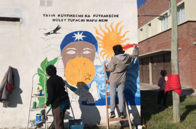 Mural en homenaje al