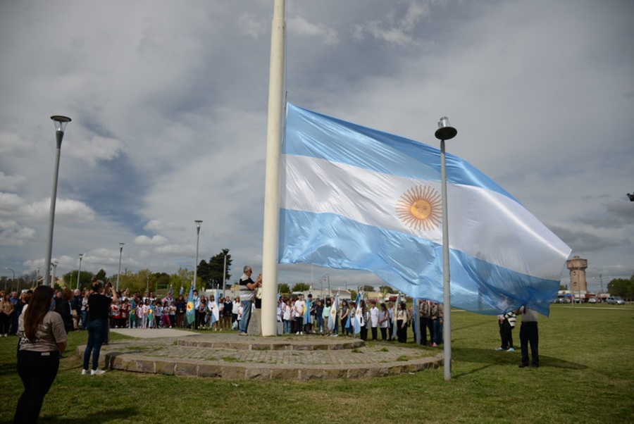 Sierras Bayas festeja su