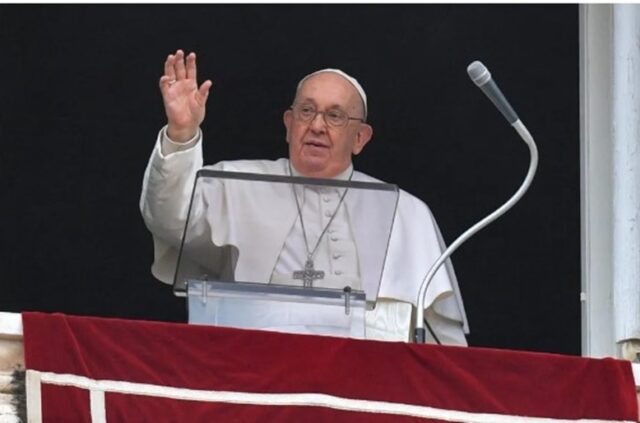 El Papa Francisco celebró