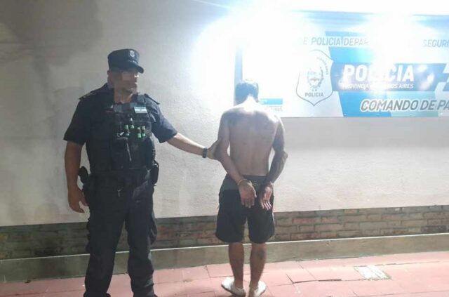 Terminó aprehendido tras pegarle