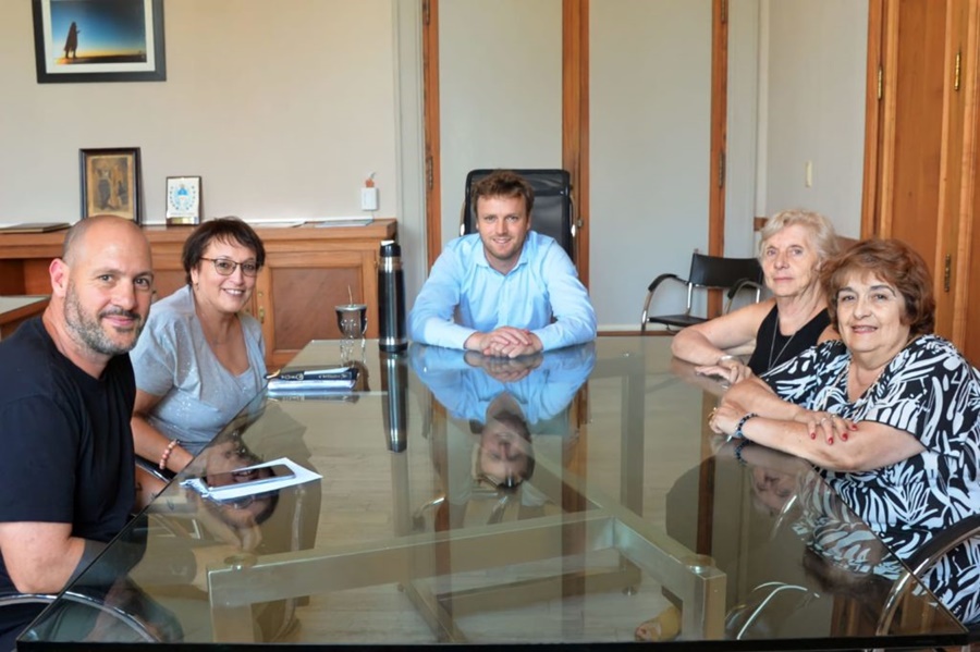 Wesner recibió a autoridades