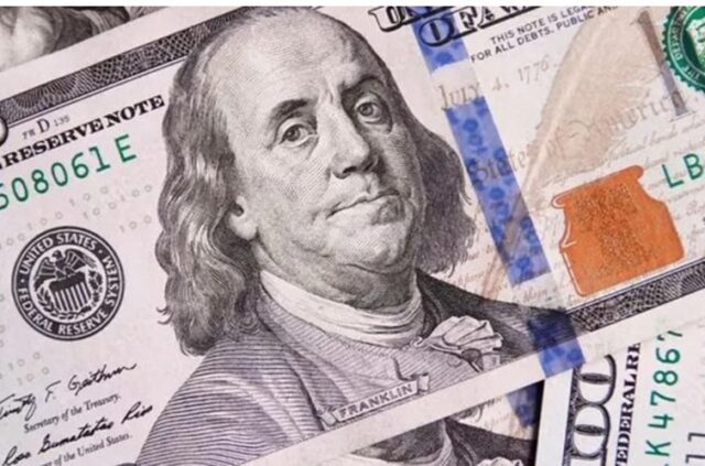 El dólar blue cerró