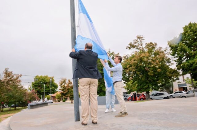 Wesner encabezó el acto