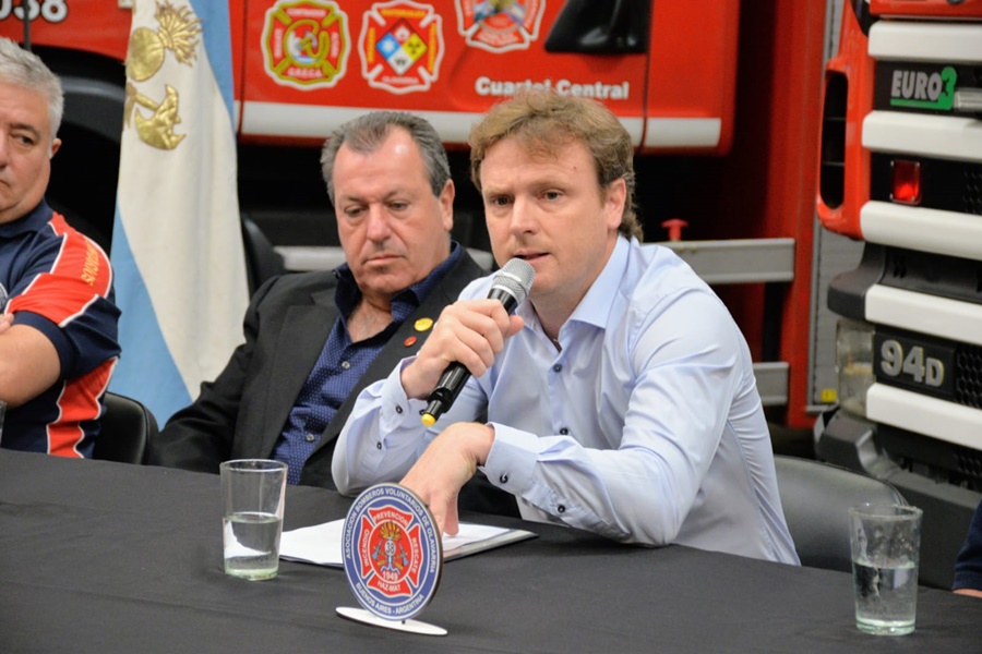 Wesner propone 