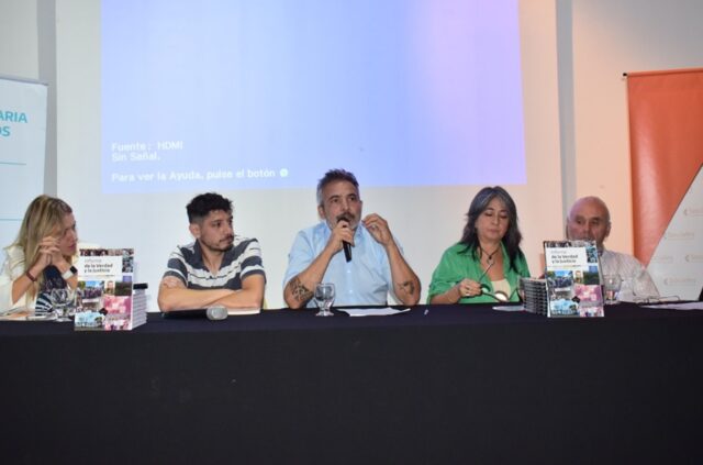 A sala llena presentaron