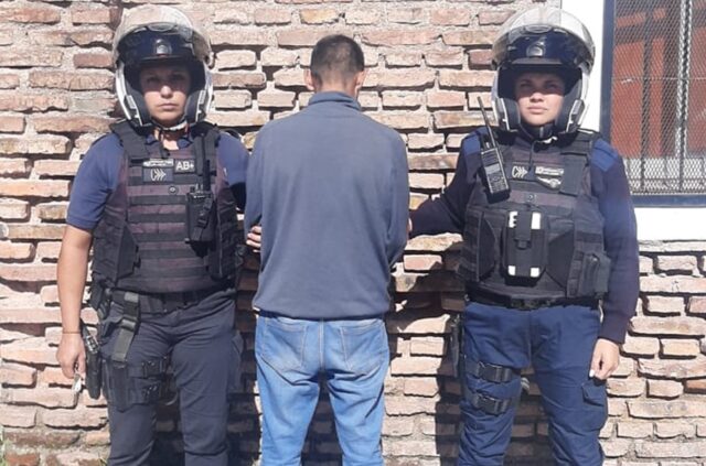 Detuvieron a un hombre
