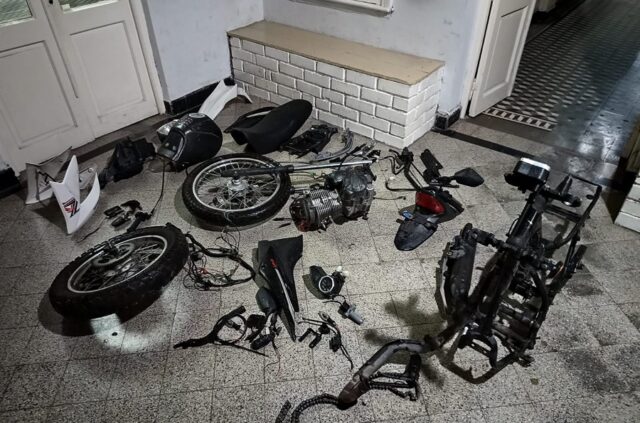Recuperaron una moto desarmada
