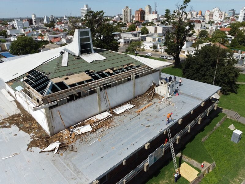 Reparacion techo nacional comercial 1