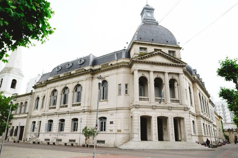 Suspendida la actividad administrativa