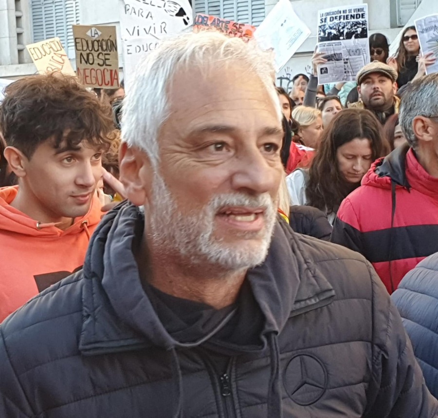 La educación pública siempre