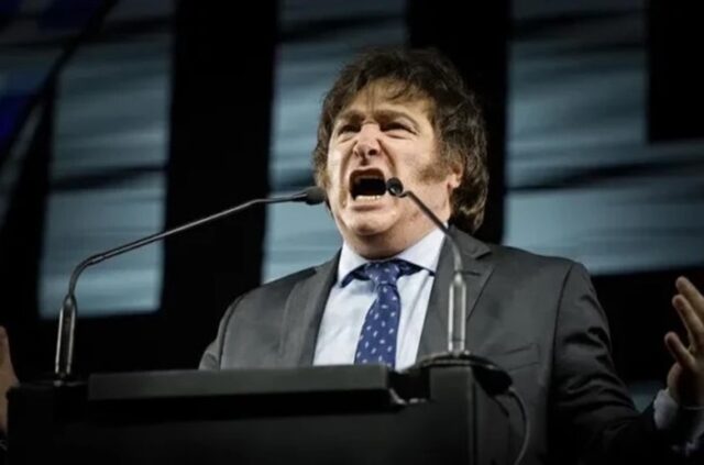 Milei encabezó acto por