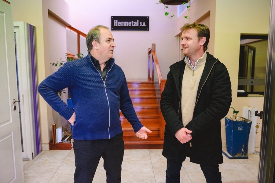 Wesner visitó la empresa