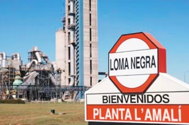 La cementera Loma cerca