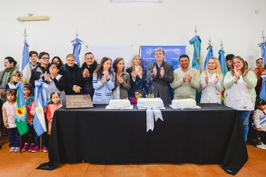 Wesner encabezó el acto