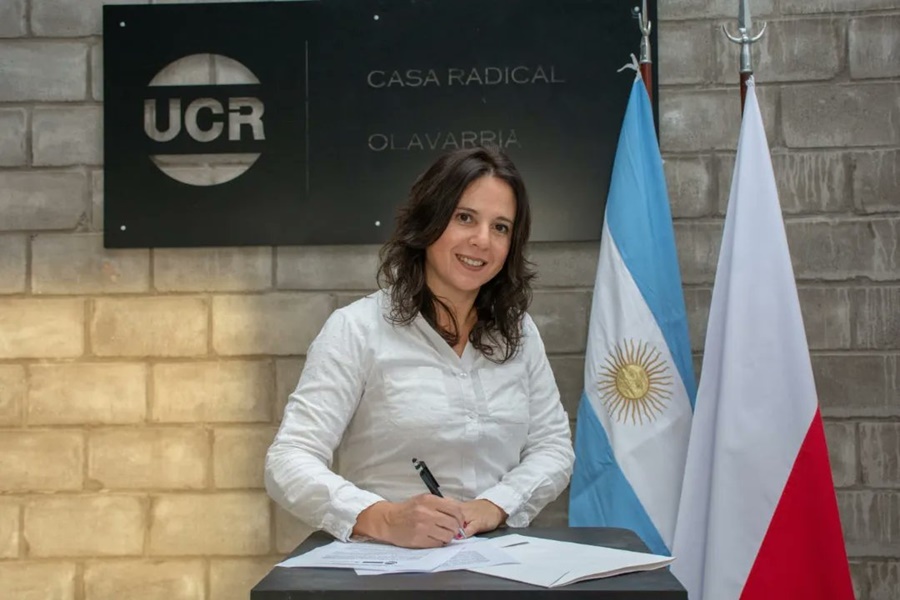 La UCR firmó un