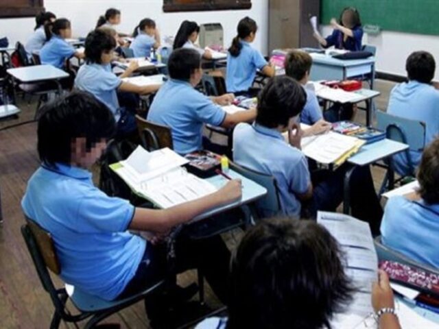Colegios privados debaten sobre