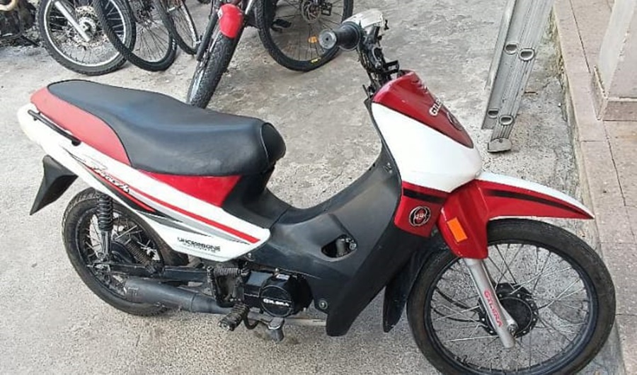 Recuperaron una moto que