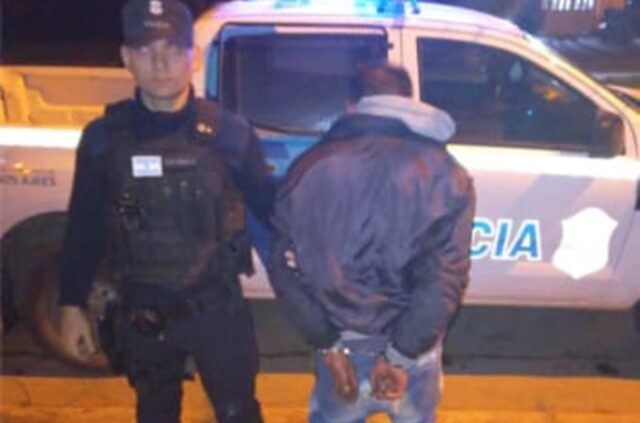Terminó aprehendido tras robar