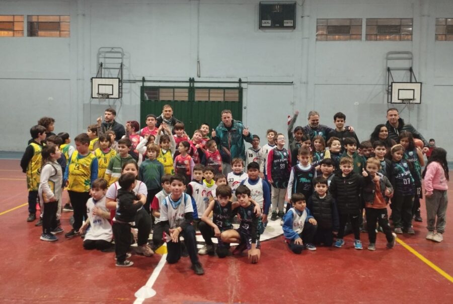 Deportes encuentro mini basquet 3 e1720788564263