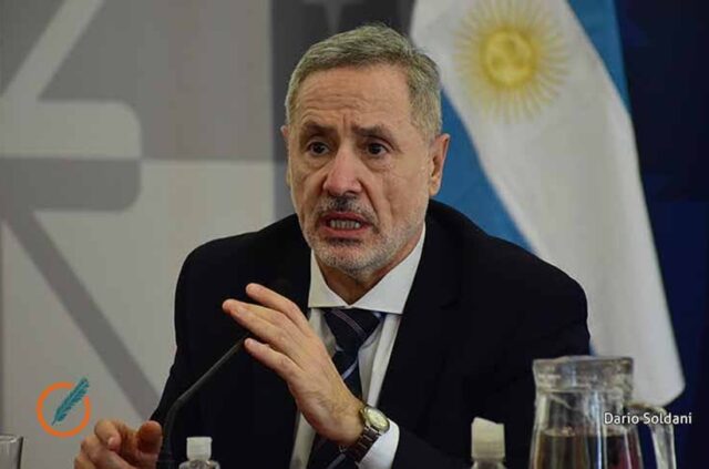 El Dr Marcelo Sain