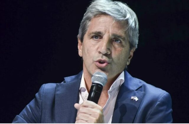 El Gobierno logró superávit
