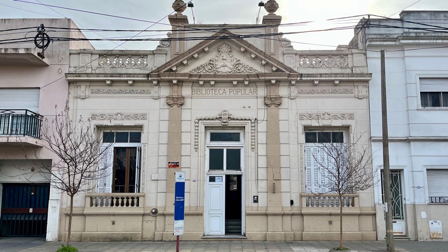 La Biblioteca Popular Armando
